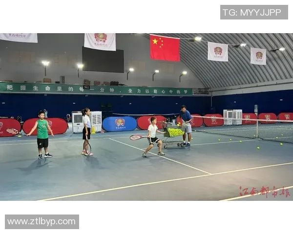 成都攀岩队运营革新探索新模式助力运动员全面发展与竞技水平提升 成都攀岩队运营革新探索新模式助力运动员全面发展与竞技水平提升