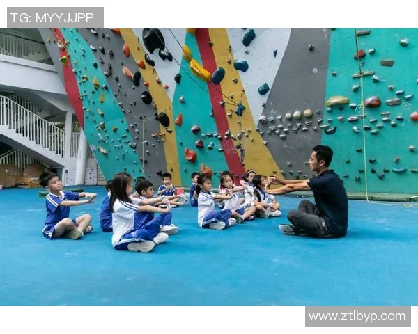 深圳攀岩队的整体压制揭秘与深度分析探索攀岩运动的魅力与挑战 深圳攀岩队的整体压制揭秘与深度分析探索攀岩运动的魅力与挑战