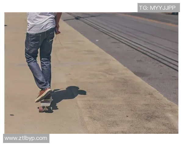 重庆滑板队与西安滑板队赛后复盘意识碰撞的深度分析与反思 重庆滑板队与西安滑板队赛后复盘意识碰撞的深度分析与反思