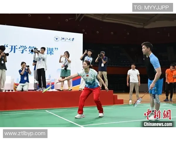 西安羽毛球队与杭州羽毛球队耐力对决赛后分析与总结 西安羽毛球队与杭州羽毛球队耐力对决赛后分析与总结